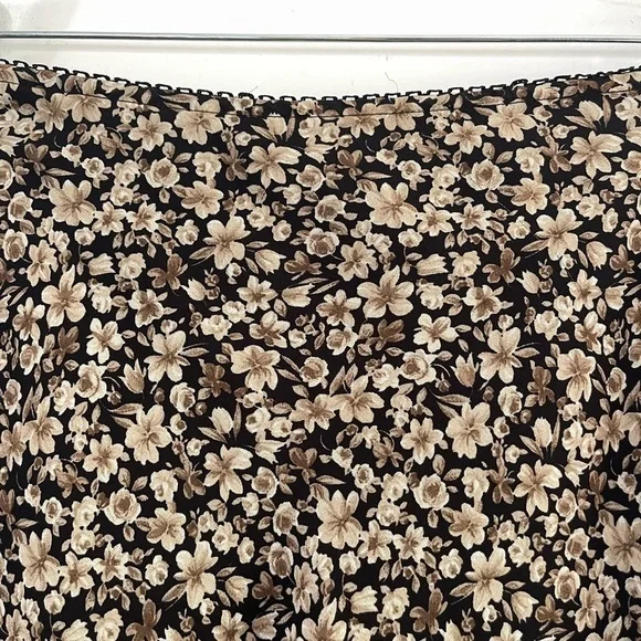Vintage Y2K Old Navy Floral Slip Skirt - 8 - Picture 3 of 5
